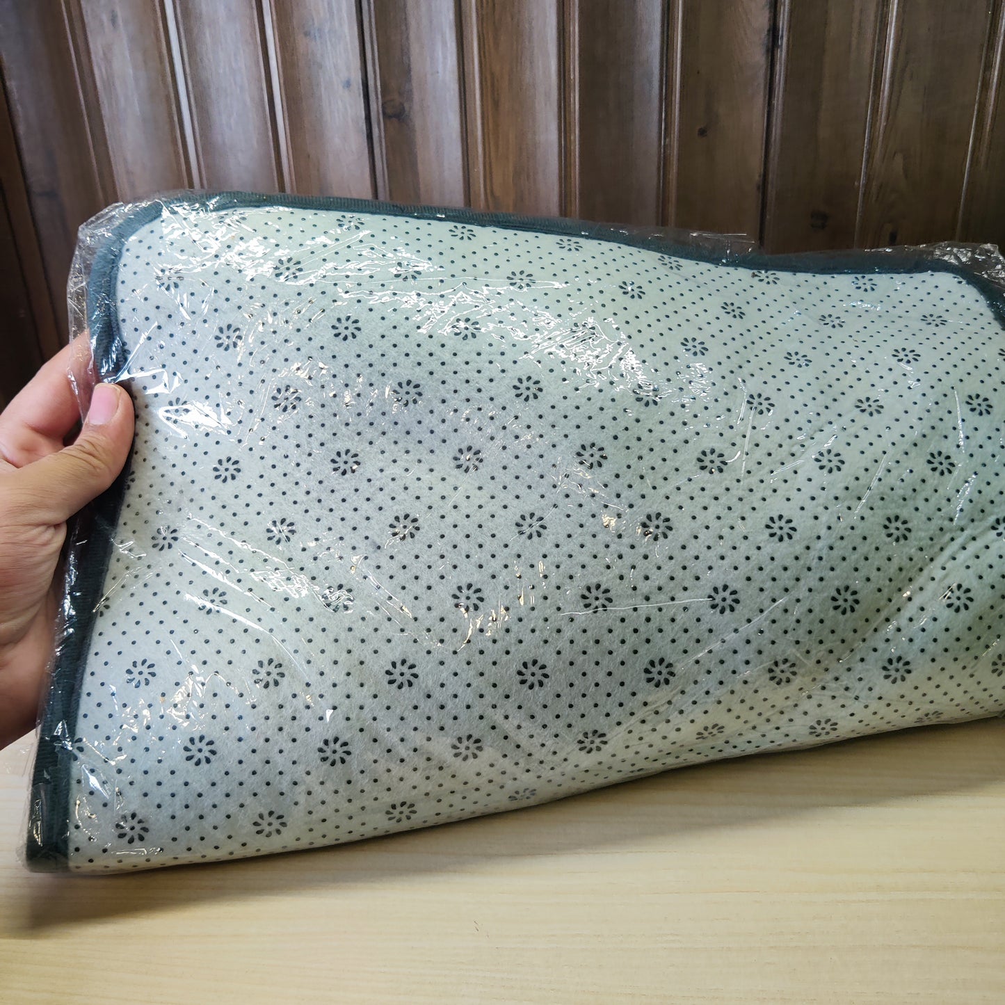 Grey Mat #2257
