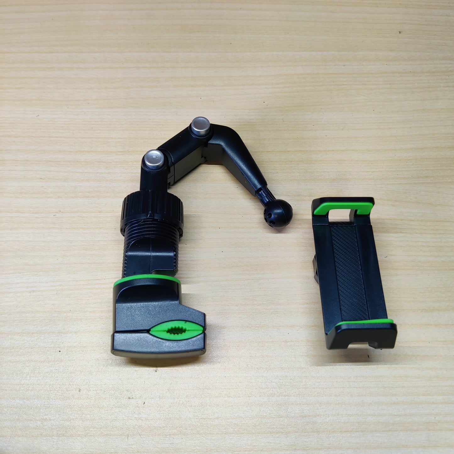 Universal Clip Cellphone Holder #2605