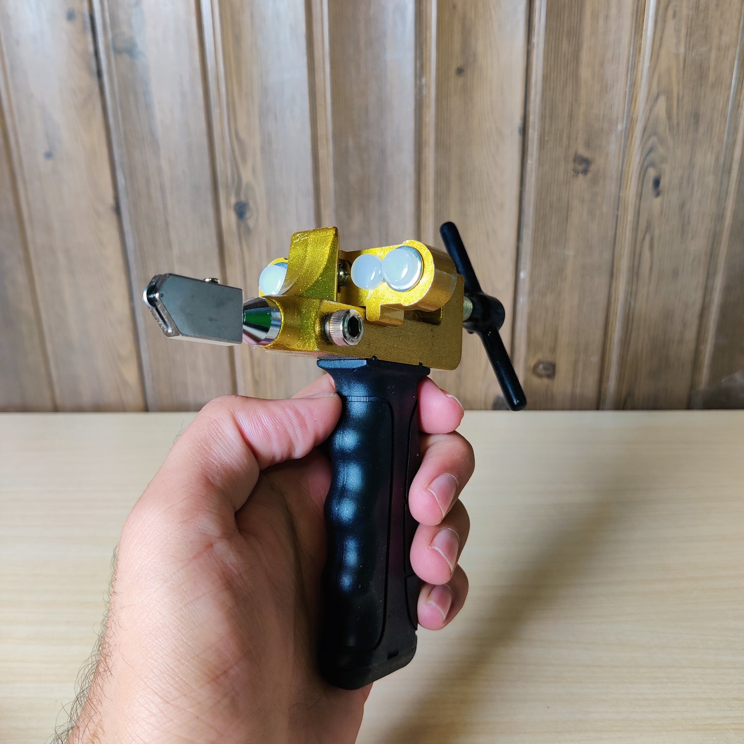 Oil Filled Glass Tile opening Knife # 2809
