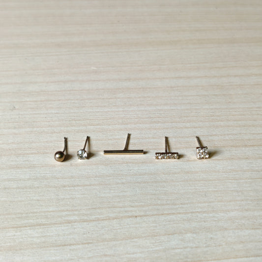 Stud Earings # 3087