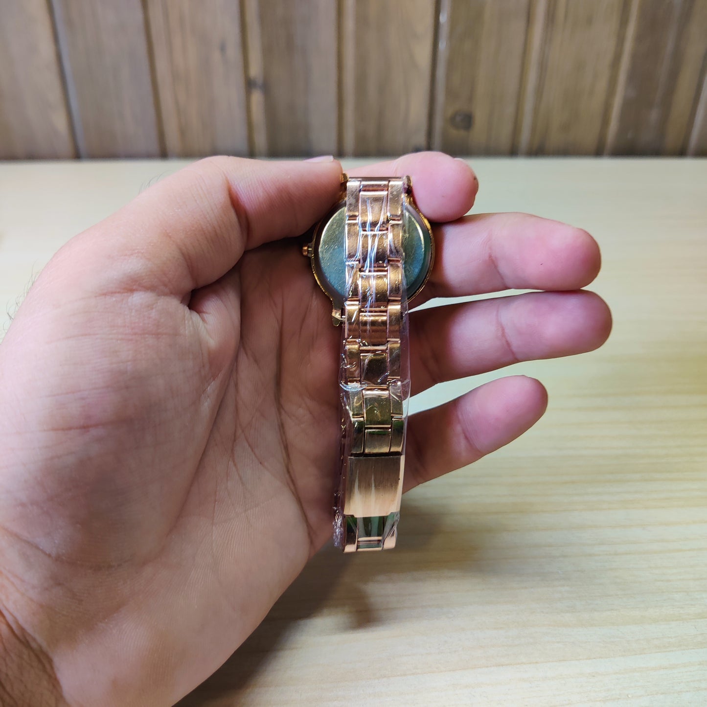 Yolako Golden Watch #4937