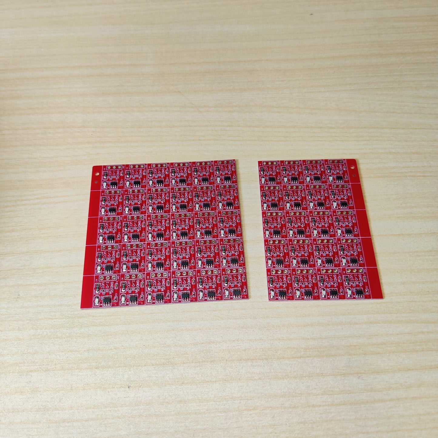 TTP223 capacitive touch sensor modules, commonly used as digital switches.#4916