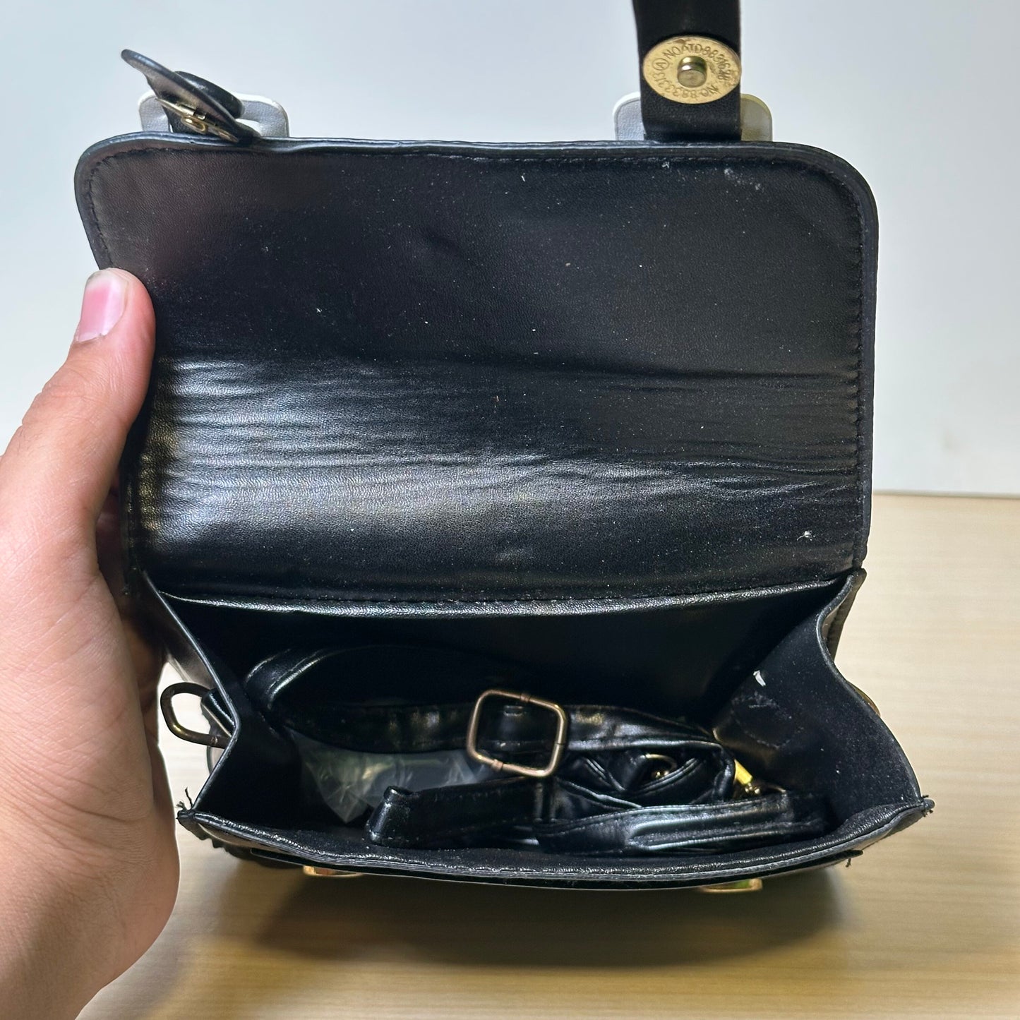 Black Bag #043