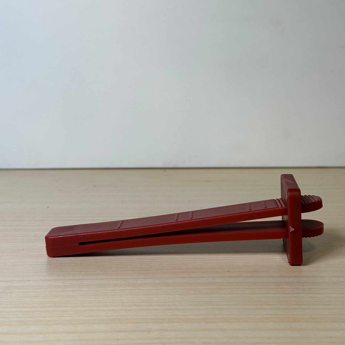 Jaw exerciser tool. #481